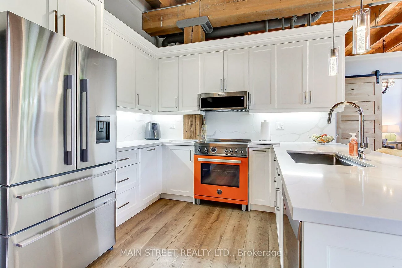 543, Timothy, Central Newmarket, Newmarket
