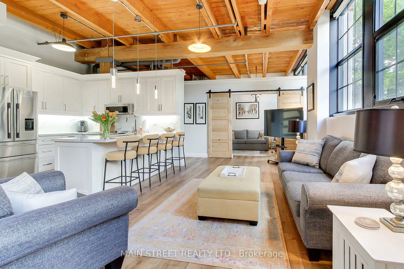 543, Timothy, Central Newmarket, Newmarket