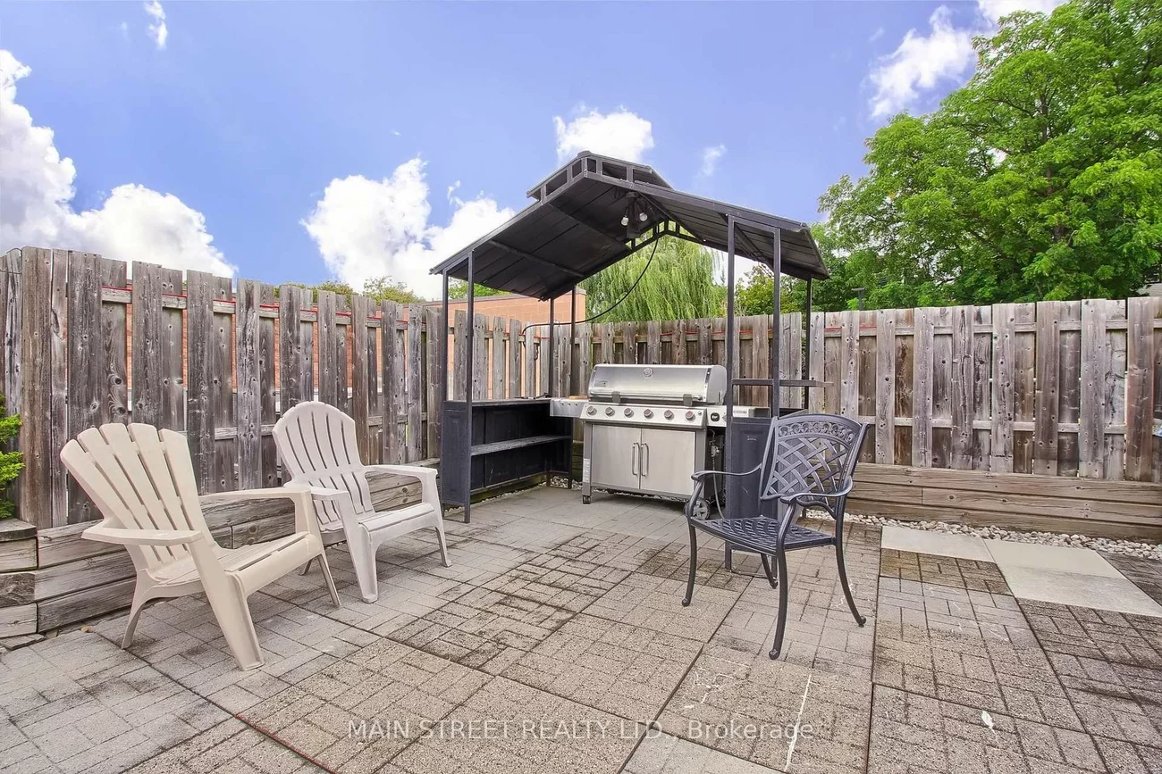 543, Timothy, Central Newmarket, Newmarket