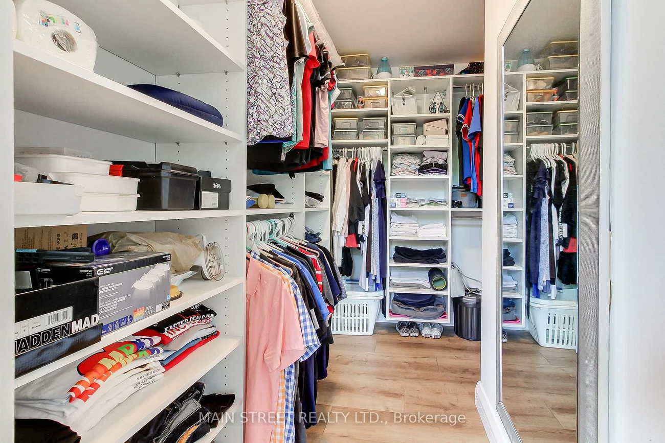 543, Timothy, Central Newmarket, Newmarket