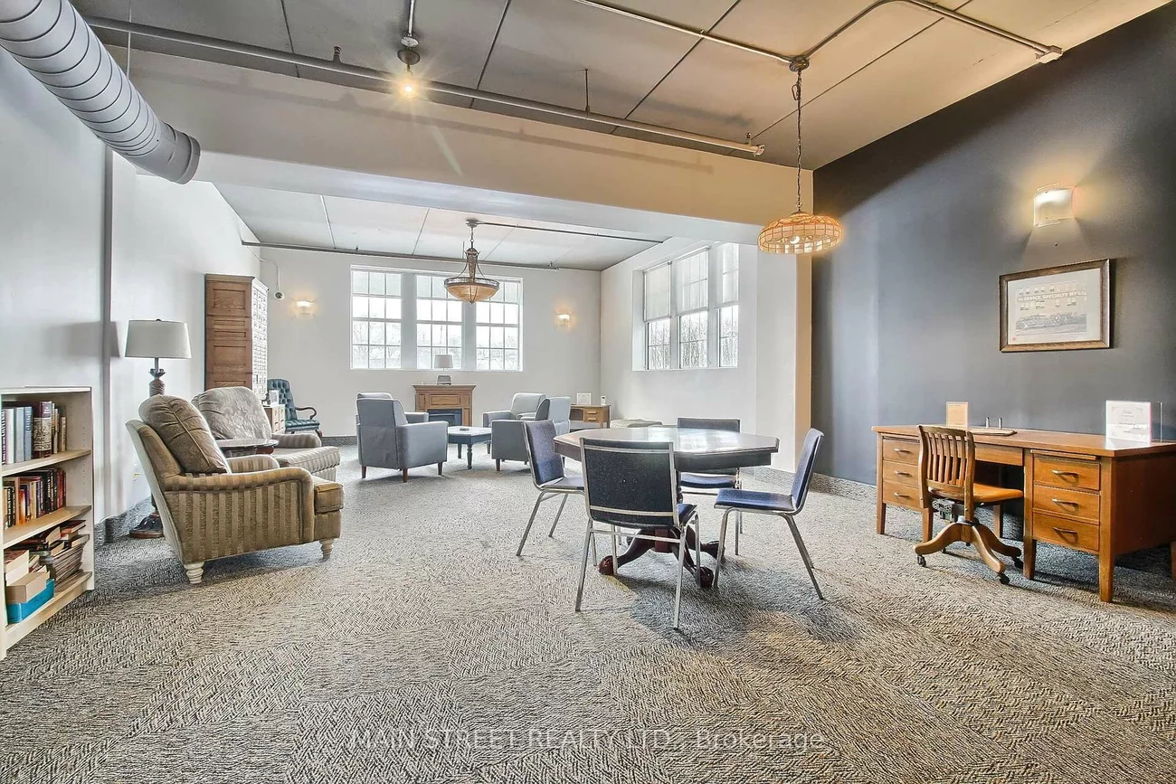 543, Timothy, Central Newmarket, Newmarket