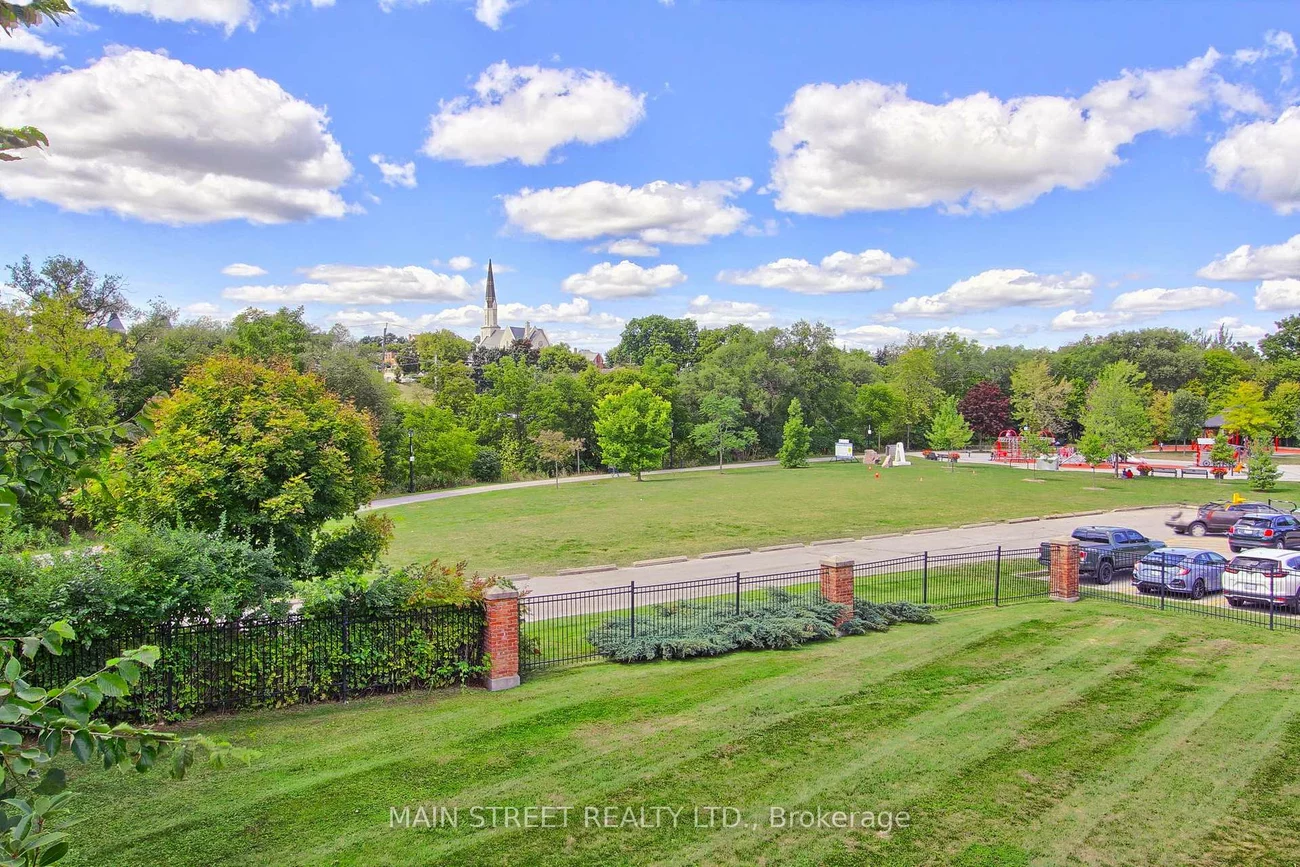543, Timothy, Central Newmarket, Newmarket