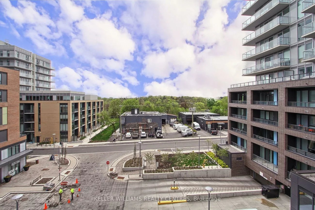 185, Deerfield, Central Newmarket, Newmarket