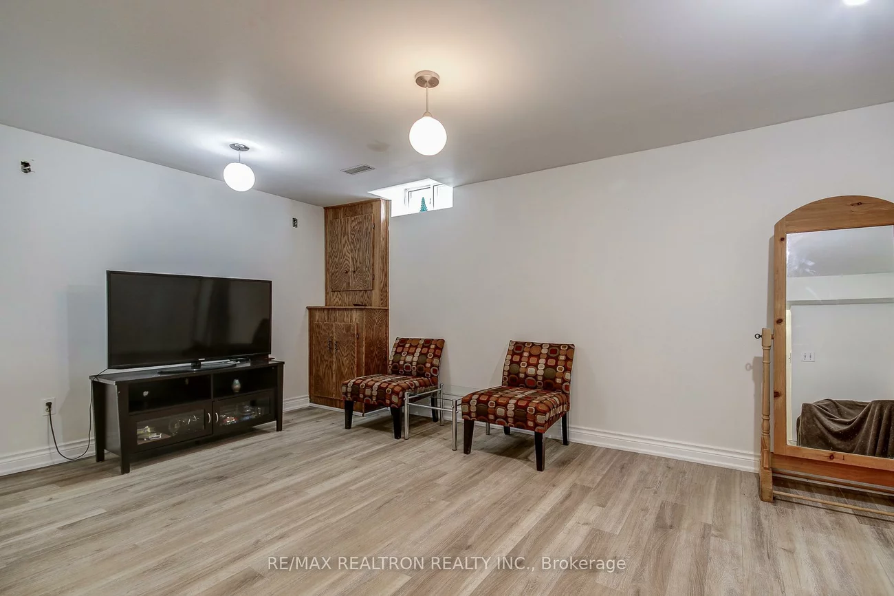 680, Gibney, Summerhill Estates, Newmarket