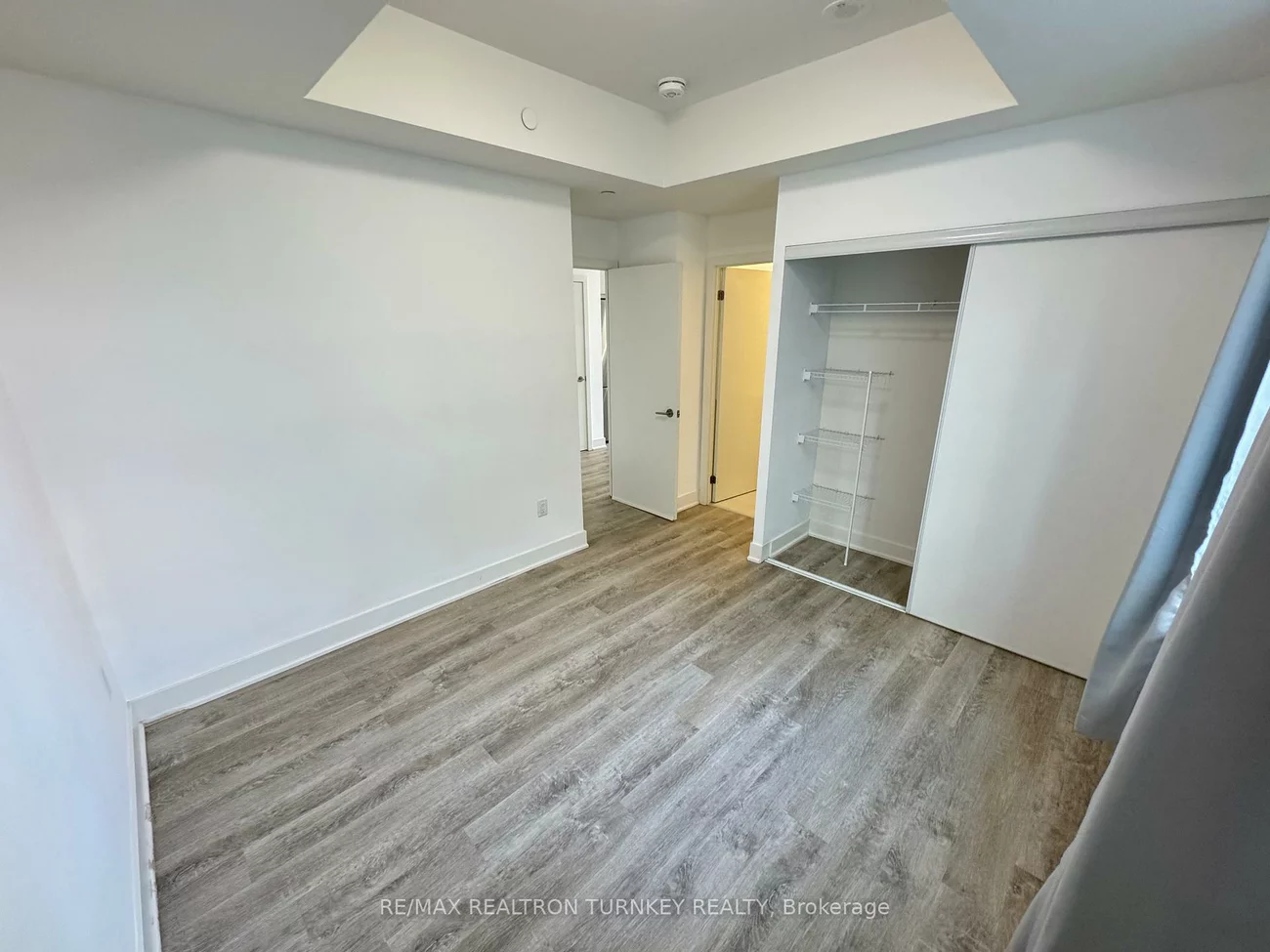 185, Deerfield, Central Newmarket, Newmarket