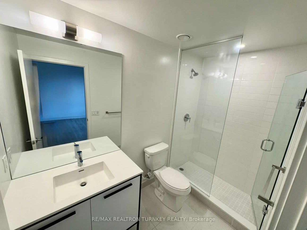 185, Deerfield, Central Newmarket, Newmarket