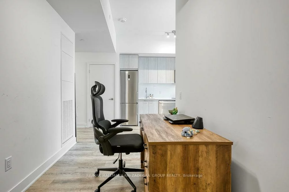 185, Deerfield, Central Newmarket, Newmarket
