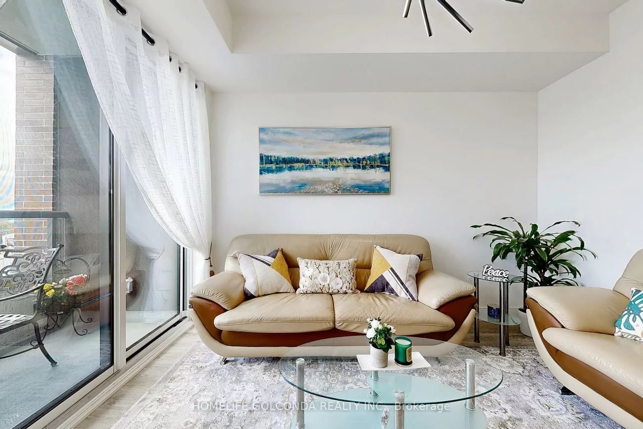 185, Deerfield, Central Newmarket, Newmarket