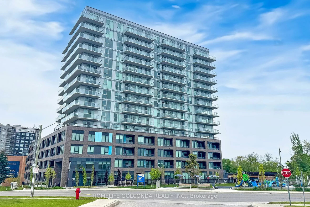 185, Deerfield, Central Newmarket, Newmarket