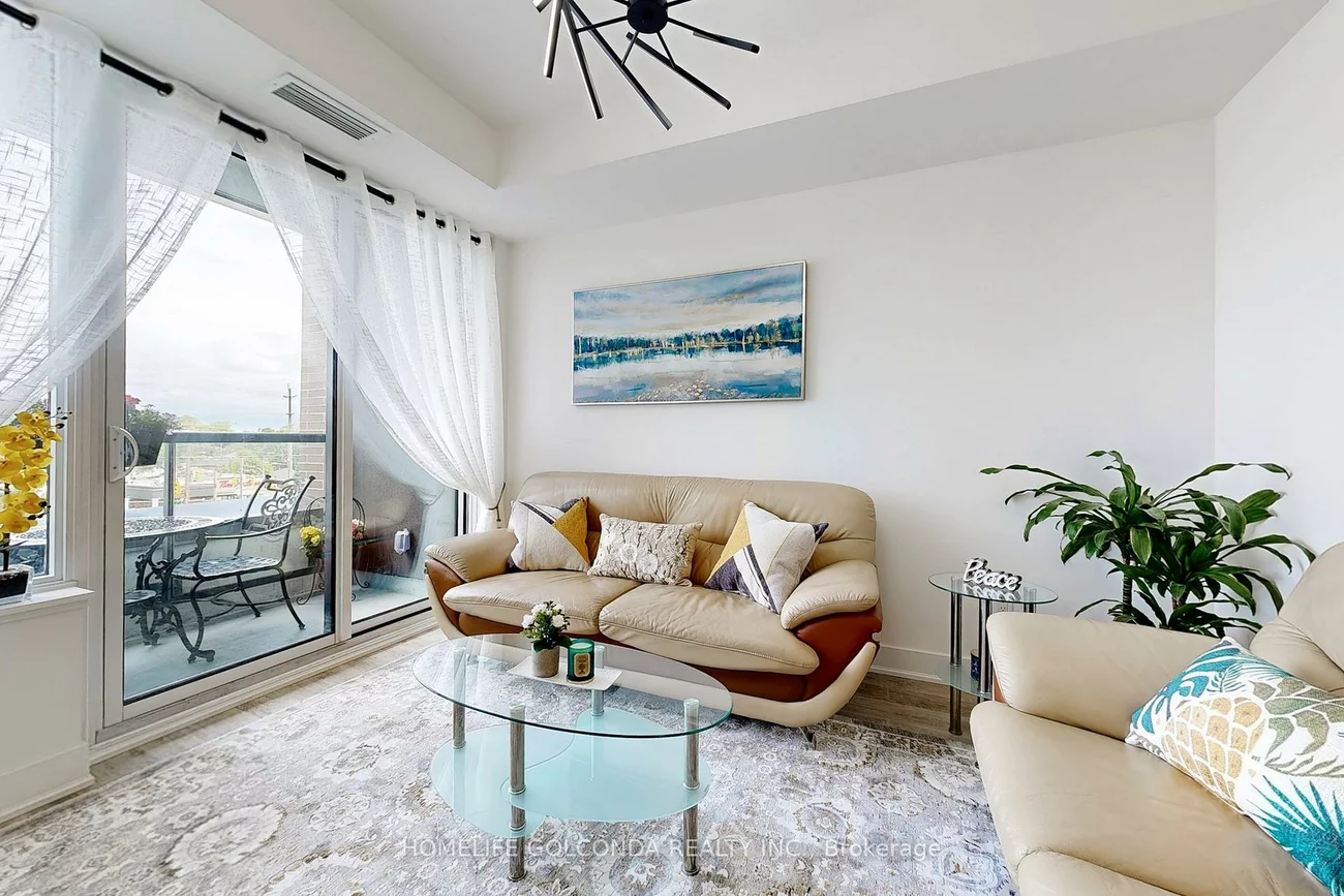 185, Deerfield, Central Newmarket, Newmarket