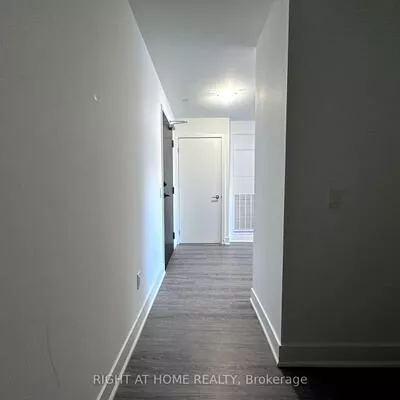 185, Deerfield, Central Newmarket, Newmarket