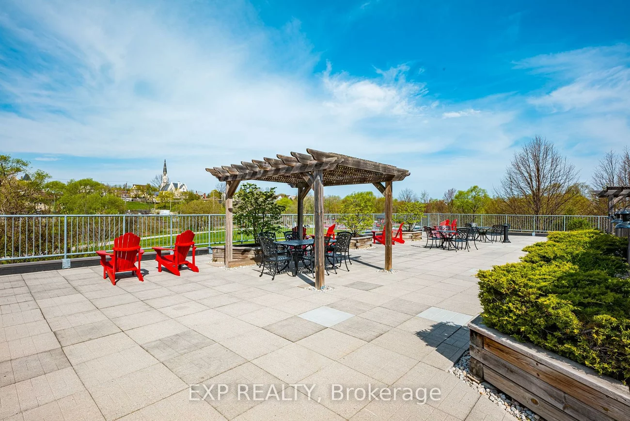 543, Timothy, Central Newmarket, Newmarket