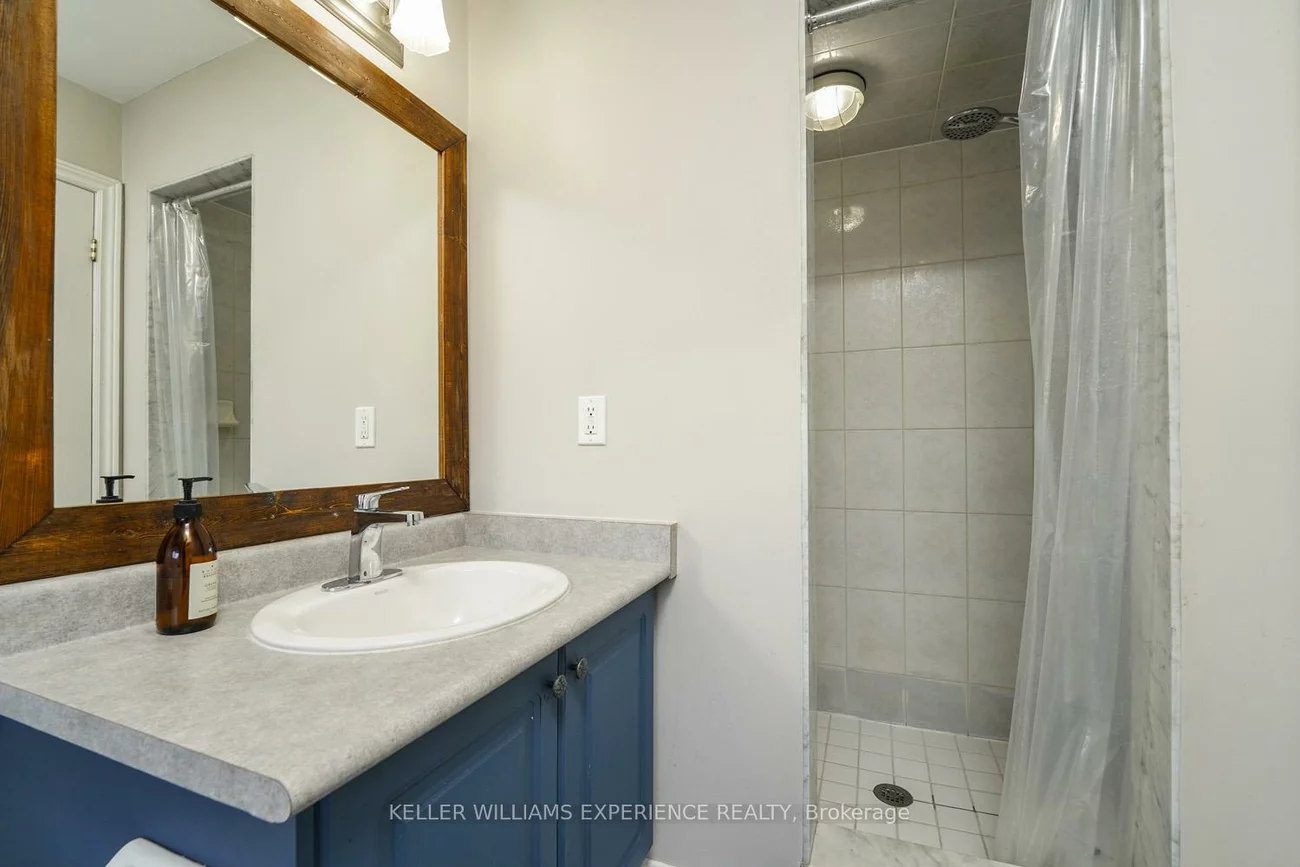 1087, Brook Gardens Marsh, Huron Heights-Leslie Valley, Newmarket