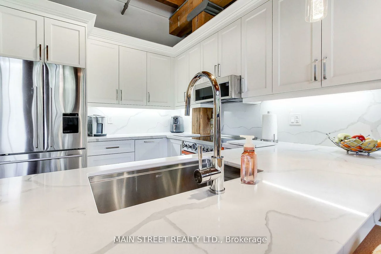 543, Timothy, Central Newmarket, Newmarket