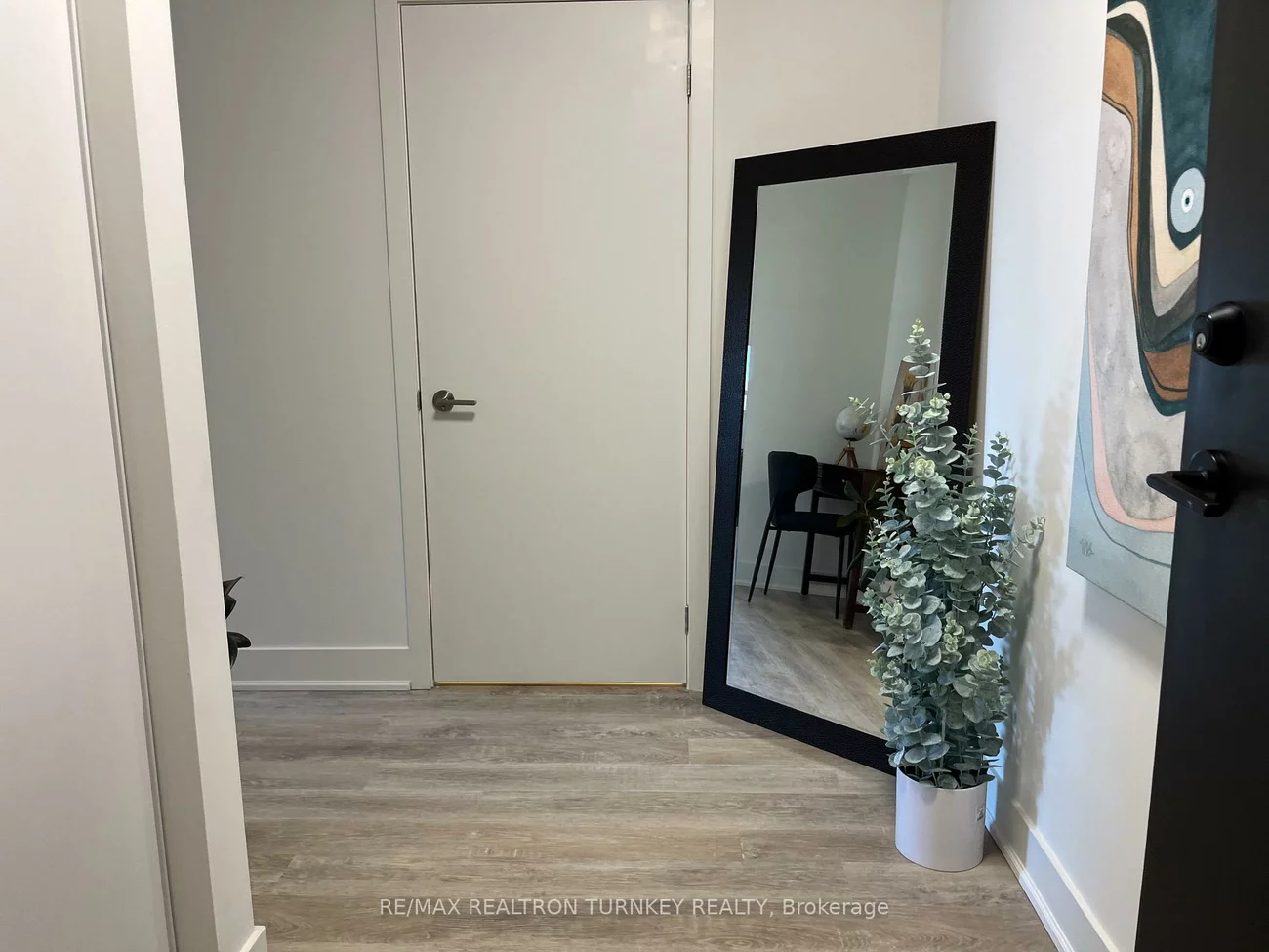 185, Deerfield, Central Newmarket, Newmarket