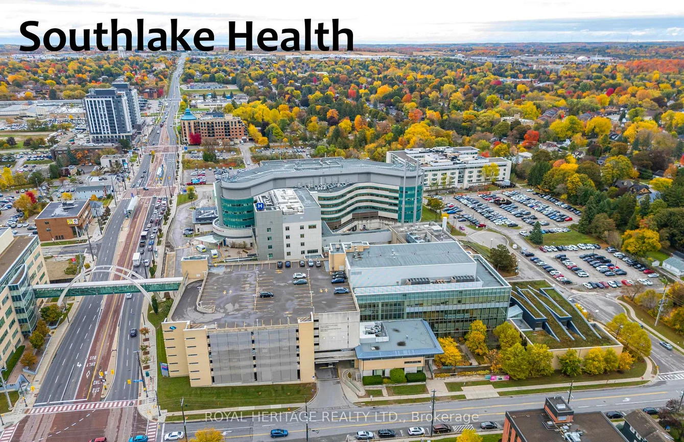 270, Davis, Central Newmarket, Newmarket