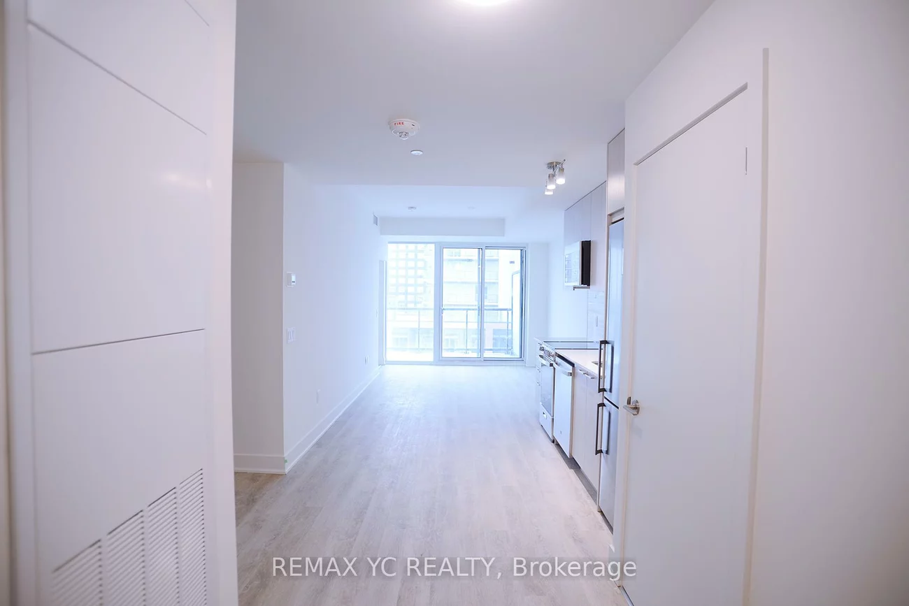 185, Deerfield, Central Newmarket, Newmarket