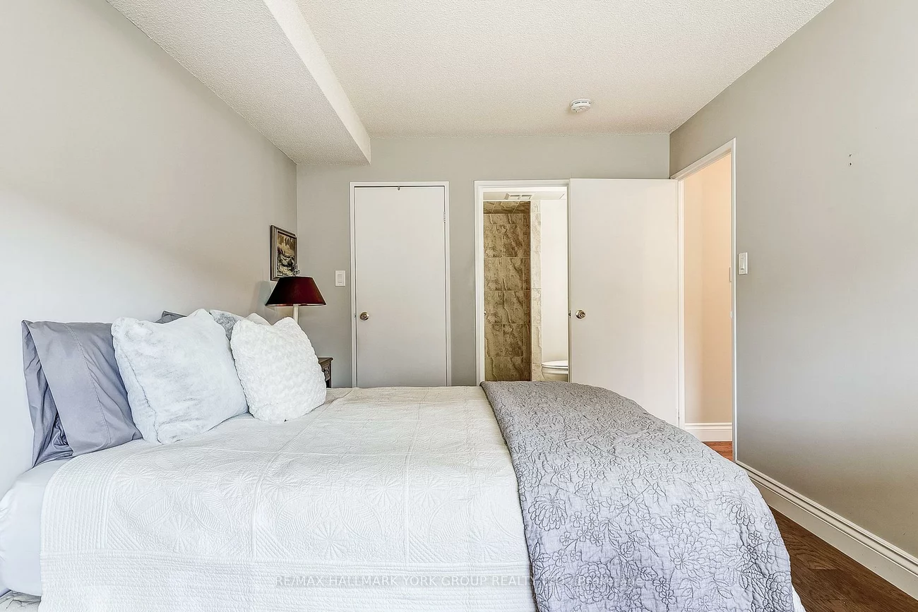 155, Main, Bristol-London, Newmarket