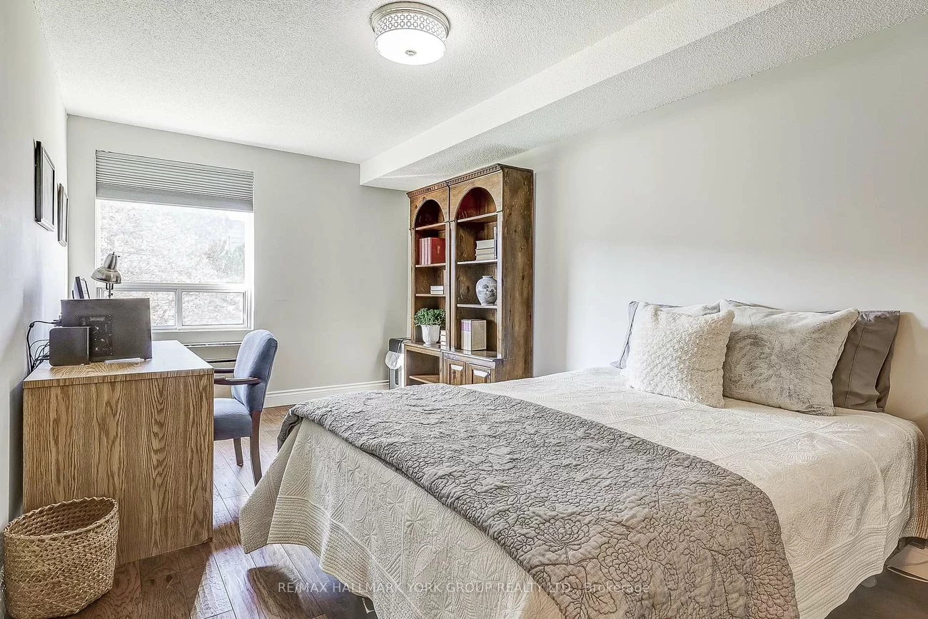 155, Main, Bristol-London, Newmarket