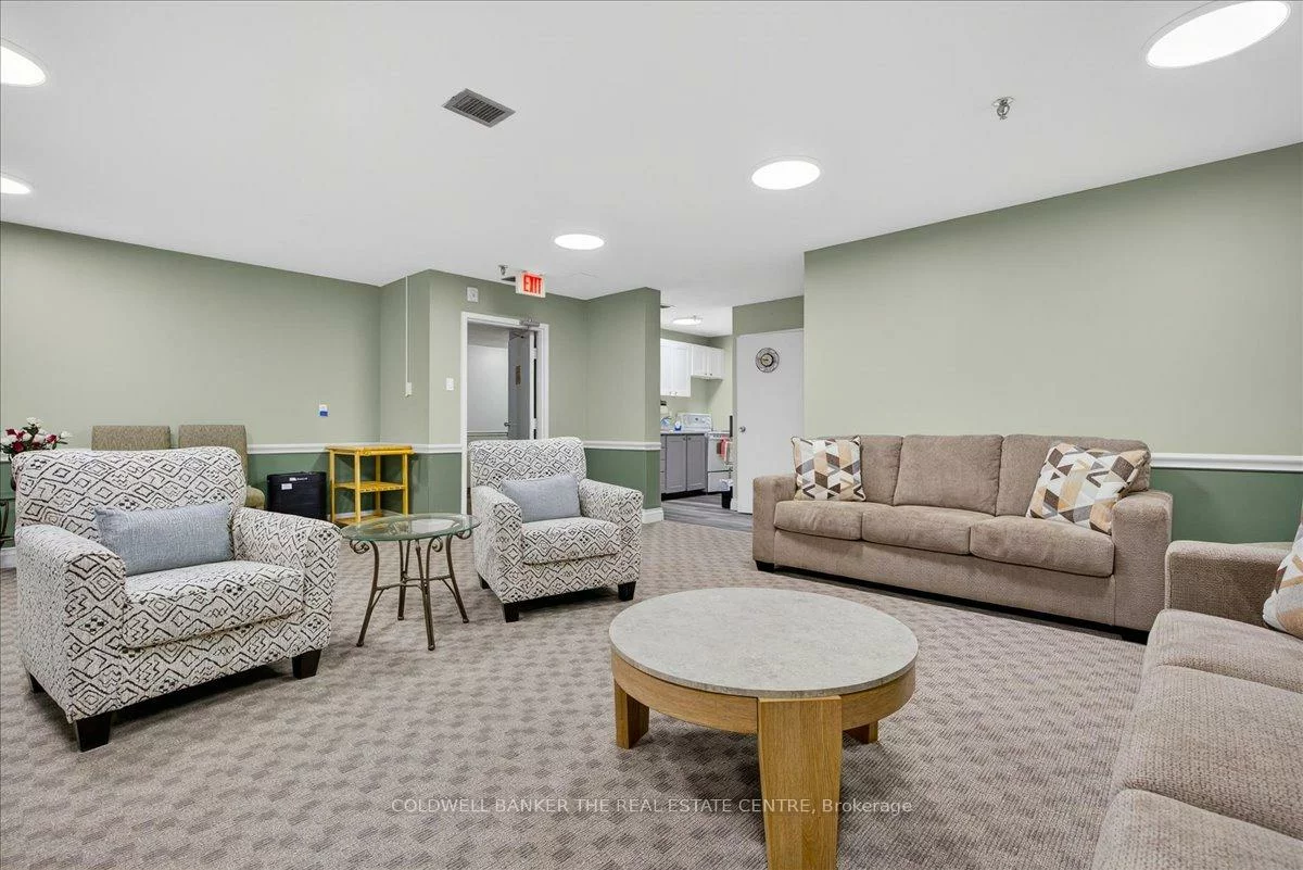 20, William Roe, Central Newmarket, Newmarket