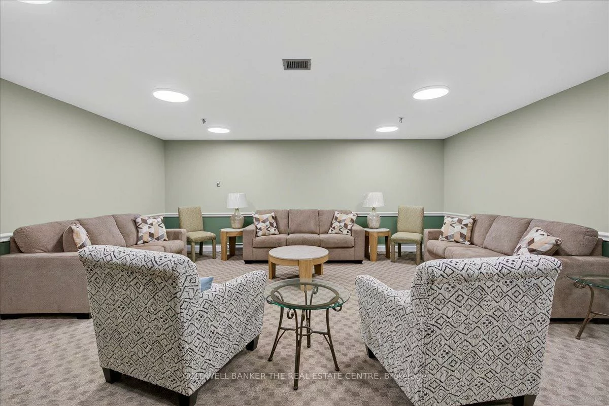 20, William Roe, Central Newmarket, Newmarket