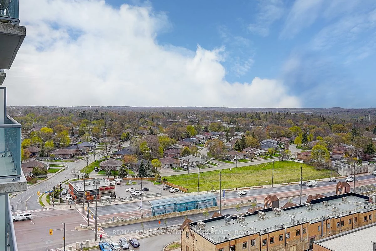 185, Deerfield, Central Newmarket, Newmarket