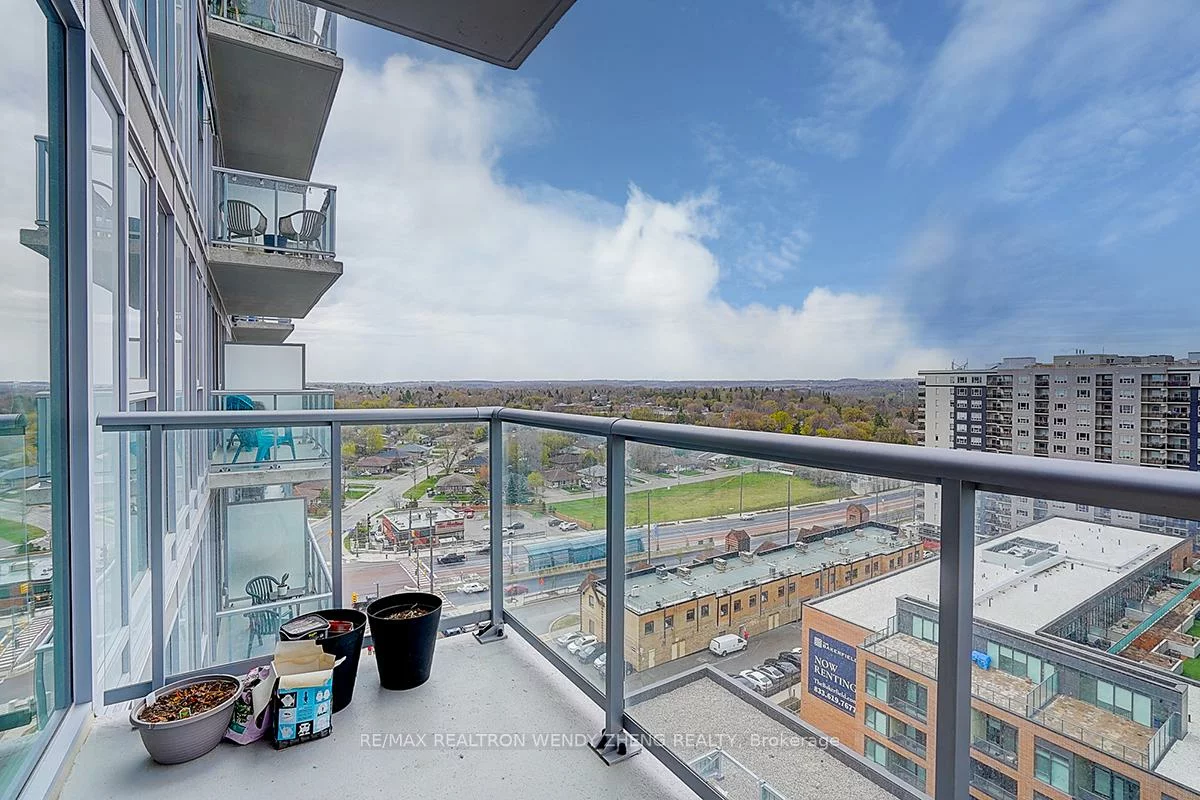 185, Deerfield, Central Newmarket, Newmarket