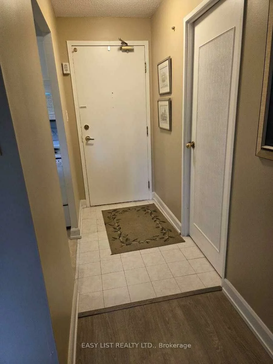 155, Main, Bristol-London, Newmarket