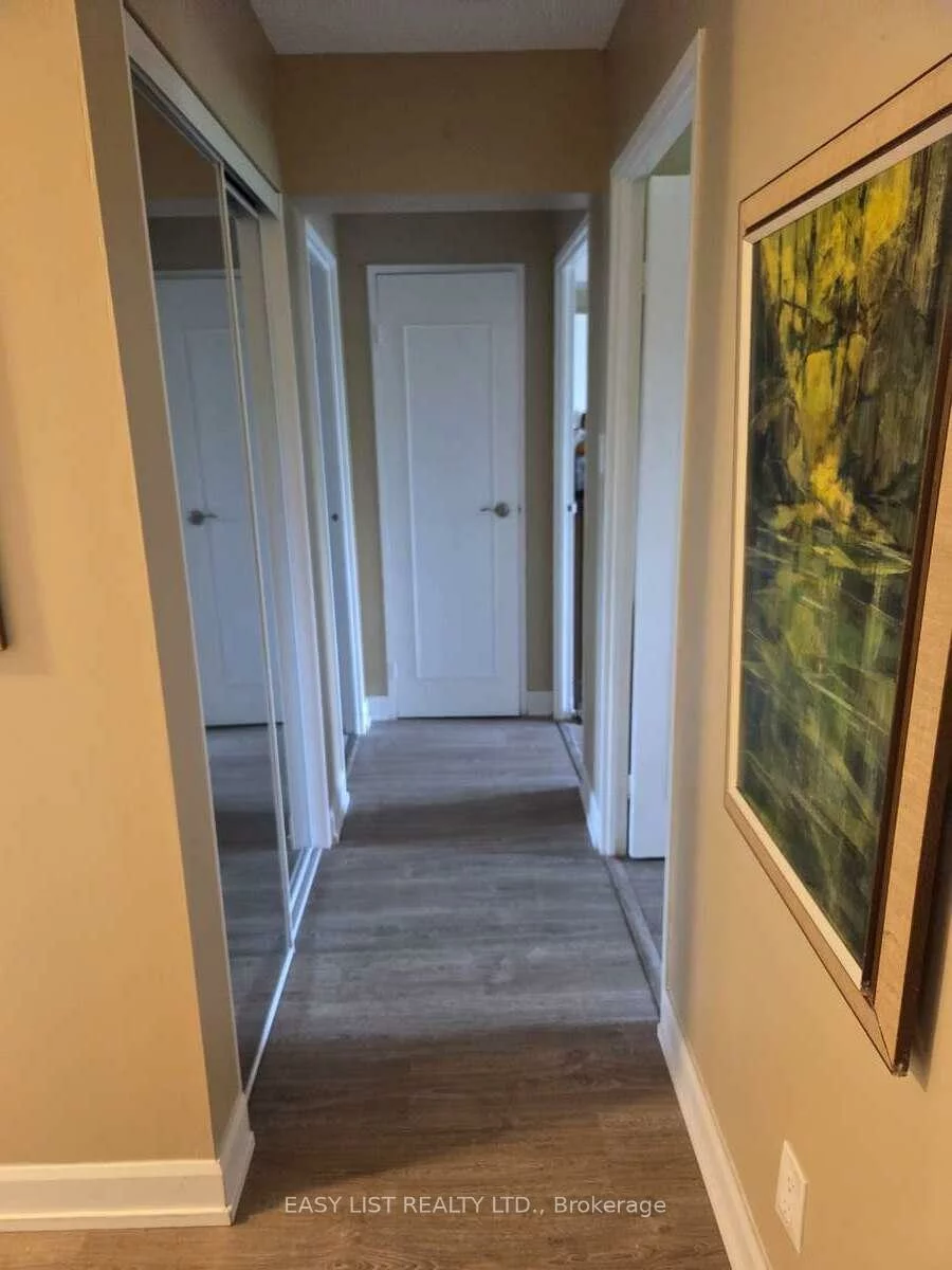 155, Main, Bristol-London, Newmarket