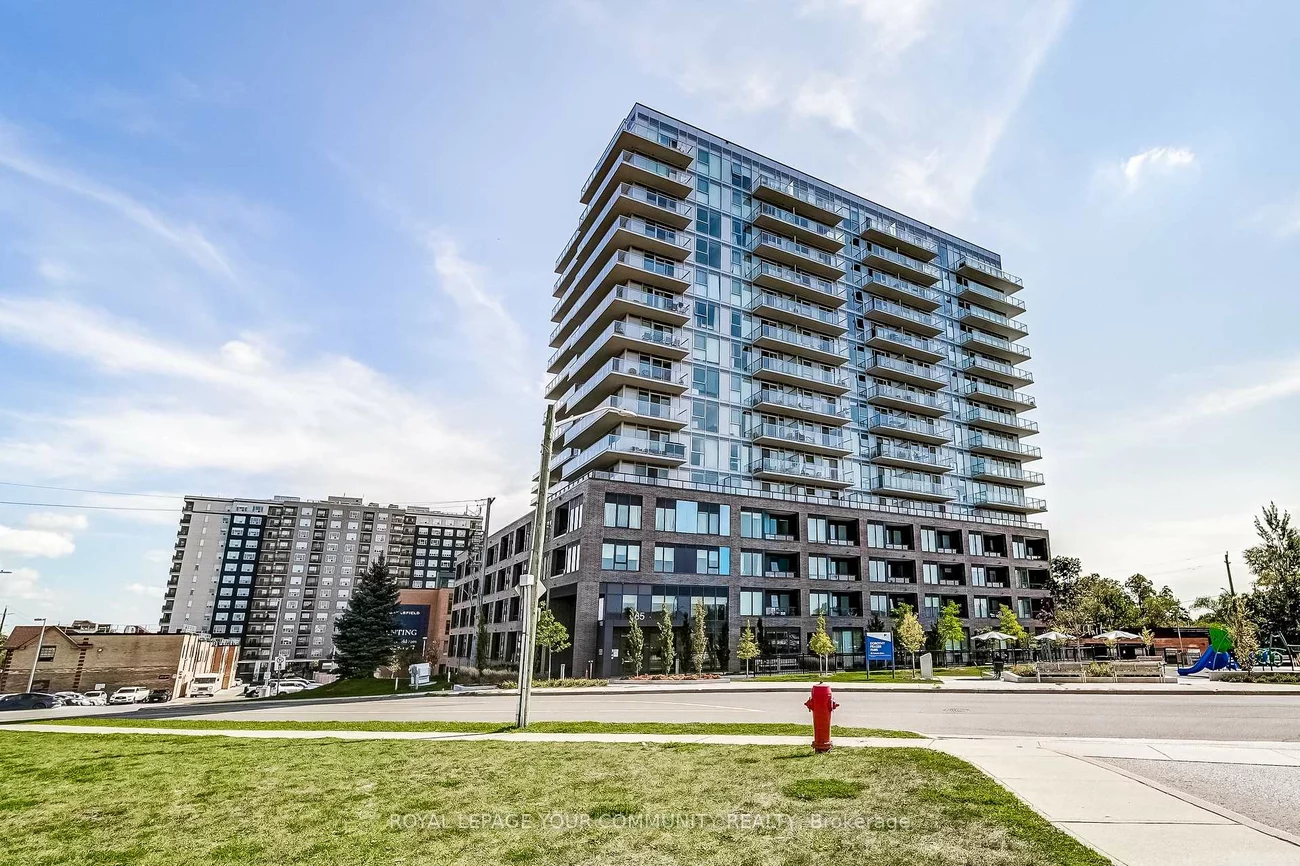 185, Deerfield, Central Newmarket, Newmarket