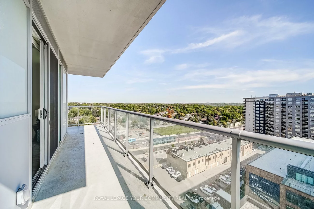 185, Deerfield, Central Newmarket, Newmarket