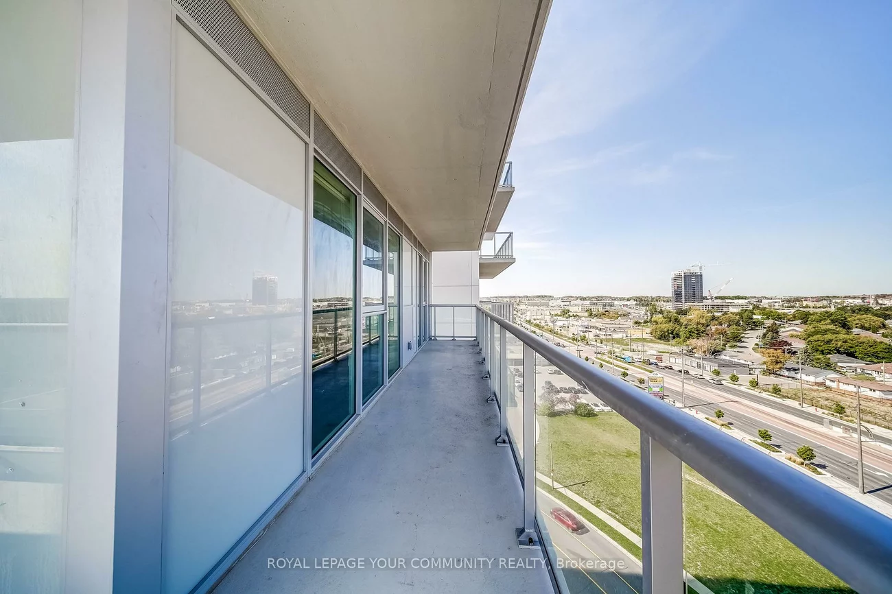 185, Deerfield, Central Newmarket, Newmarket