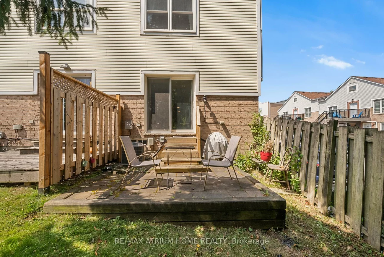 115, Main, Central Newmarket, Newmarket
