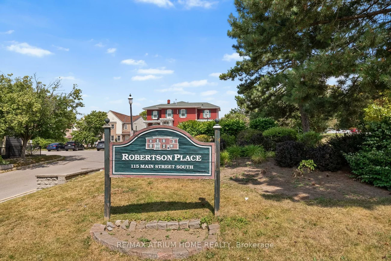 115, Main, Central Newmarket, Newmarket