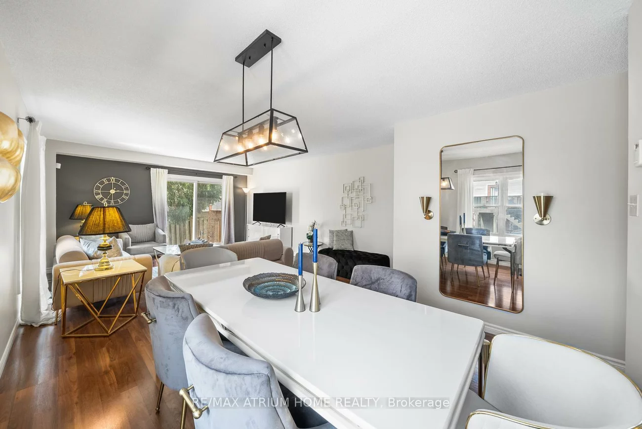 115, Main, Central Newmarket, Newmarket