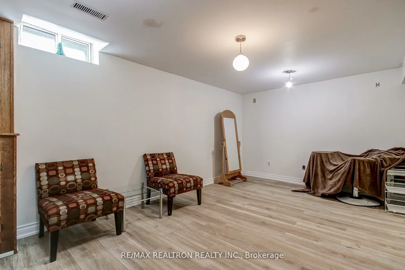 680, Gibney, Summerhill Estates, Newmarket