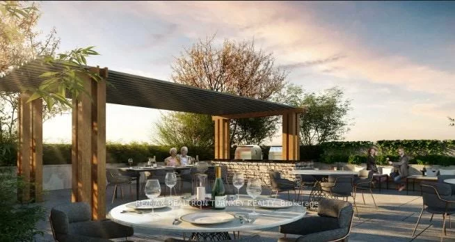 185, Deerfield, Central Newmarket, Newmarket