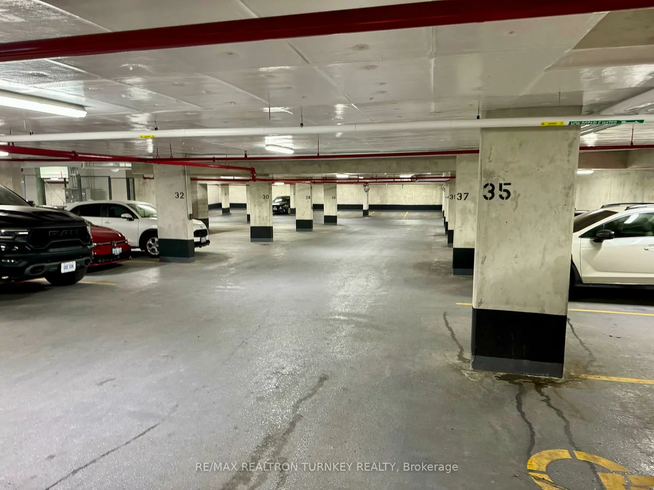 185, Deerfield, Central Newmarket, Newmarket