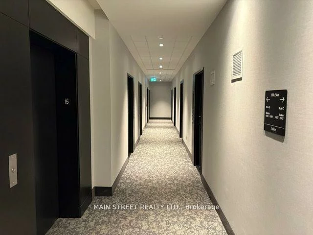 185, Deerfield, Central Newmarket, Newmarket