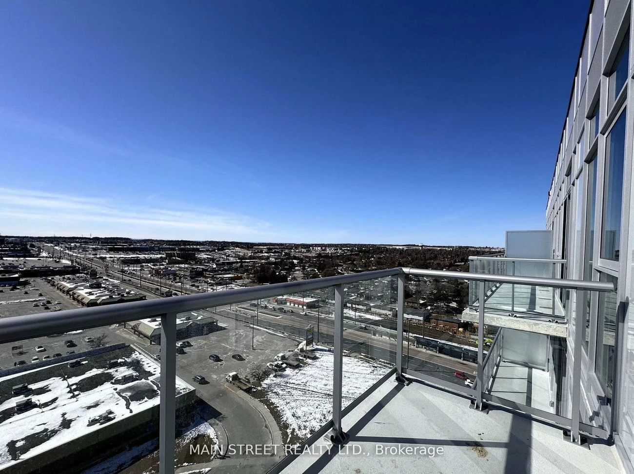 185, Deerfield, Central Newmarket, Newmarket