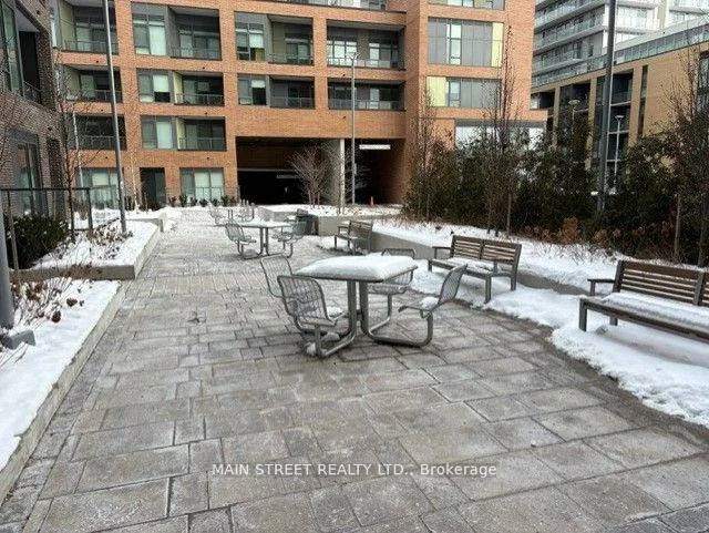 185, Deerfield, Central Newmarket, Newmarket