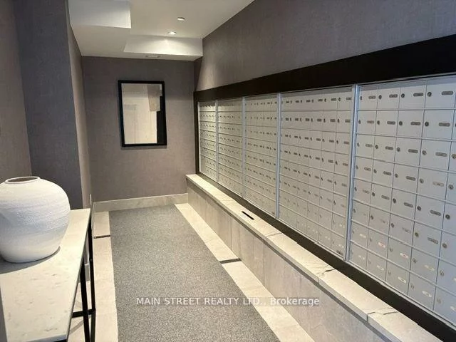 185, Deerfield, Central Newmarket, Newmarket