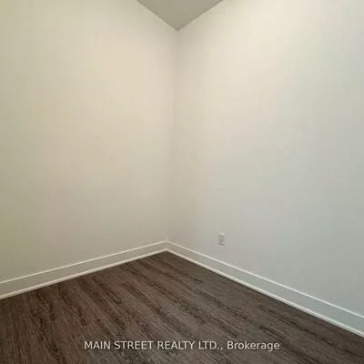 185, Deerfield, Central Newmarket, Newmarket