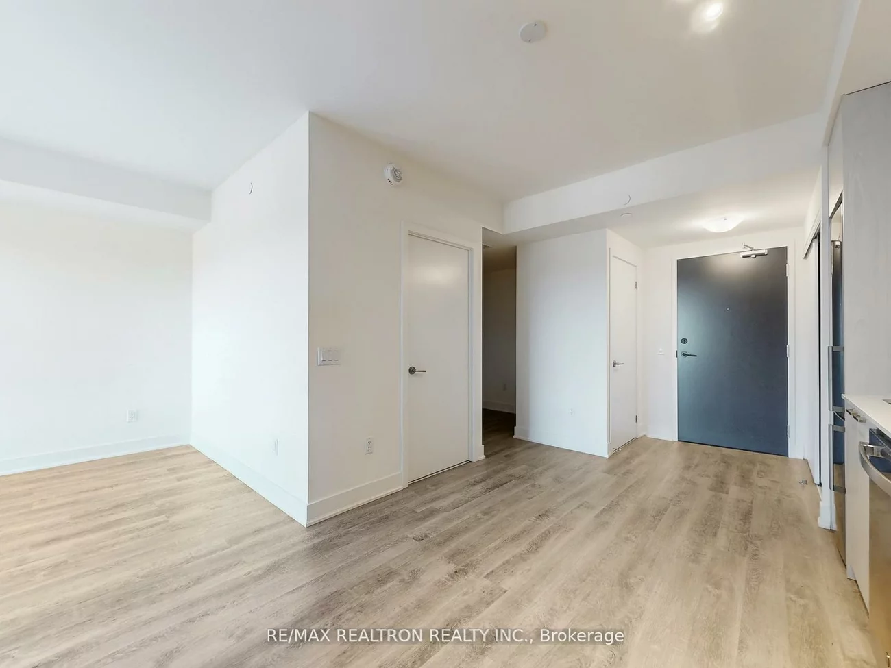 185, Deerfield, Central Newmarket, Newmarket