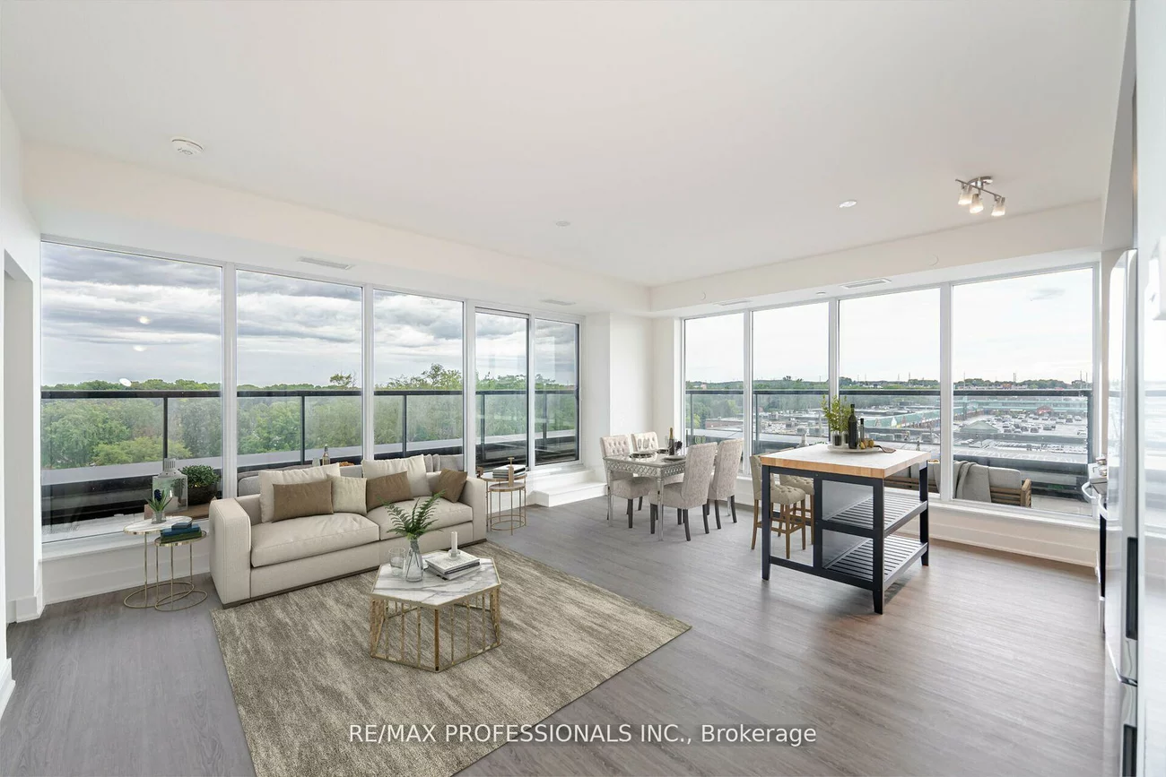 185, Deerfield, Central Newmarket, Newmarket