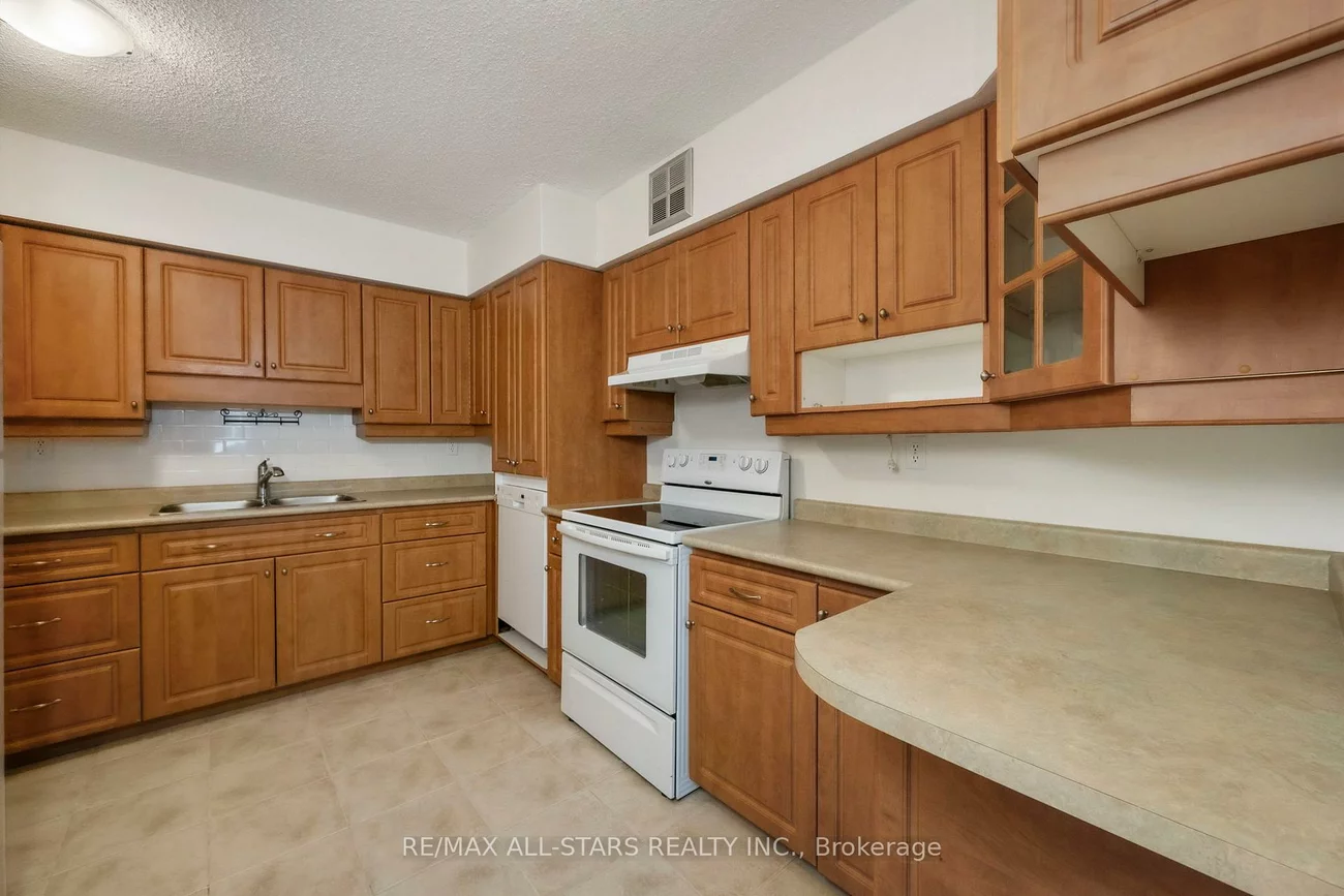 20, William Roe, Central Newmarket, Newmarket