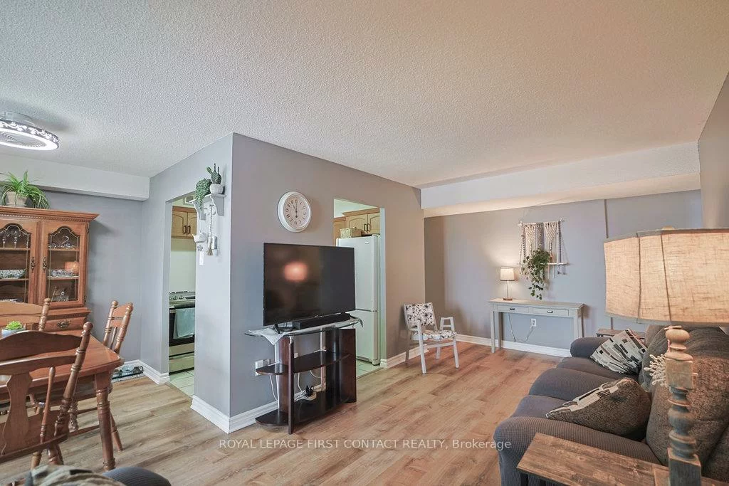 20, William Roe, Central Newmarket, Newmarket