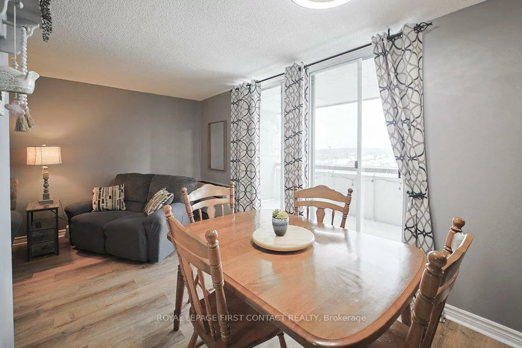 20, William Roe, Central Newmarket, Newmarket