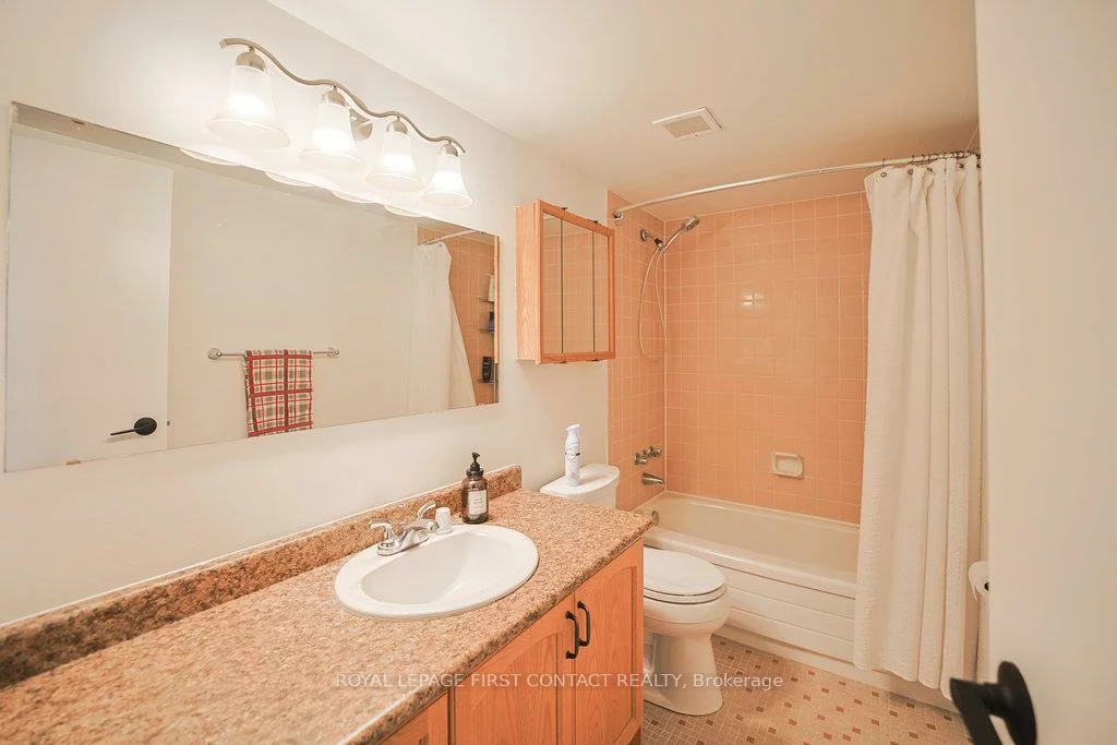 20, William Roe, Central Newmarket, Newmarket