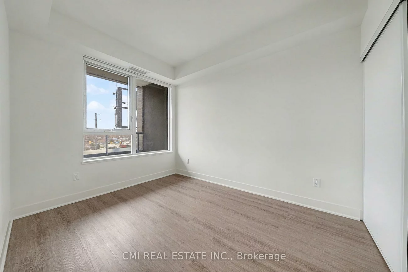 185, Deerfield, Central Newmarket, Newmarket